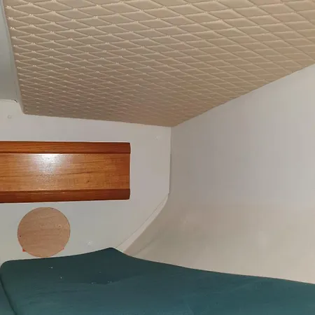 Voilier Sun Odyssey 42 Úszó hotel *