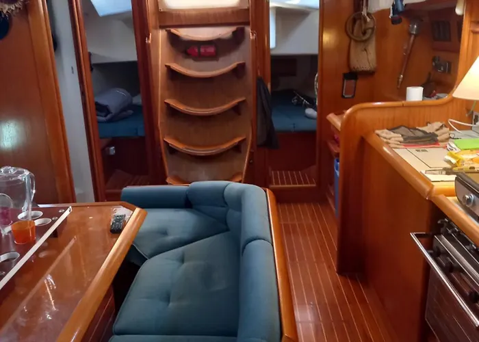 Voilier Sun Odyssey 42 Úszó hotel Agde